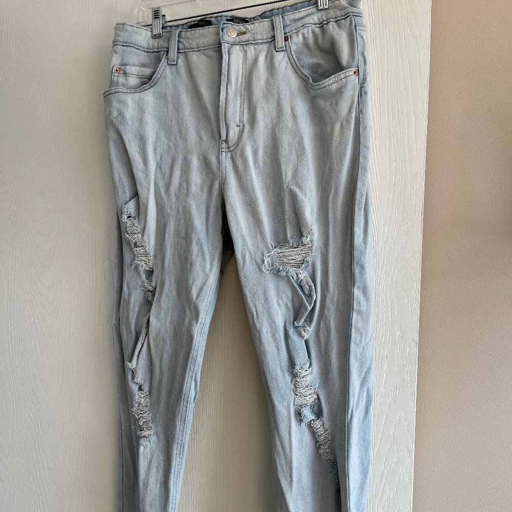 Wild Fable Ripped Light Wash High Rise Jeans